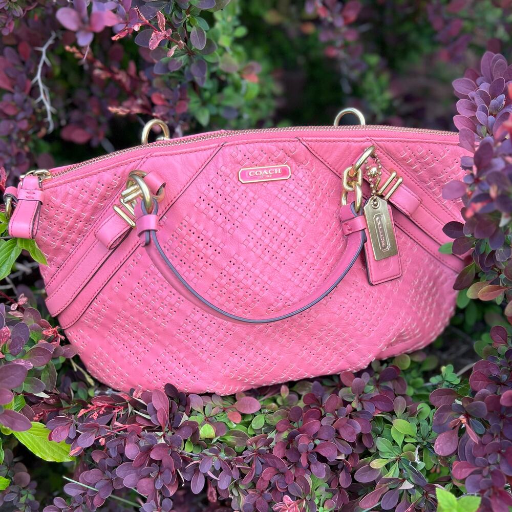 Coach Pink Leather Shoulder Bag
